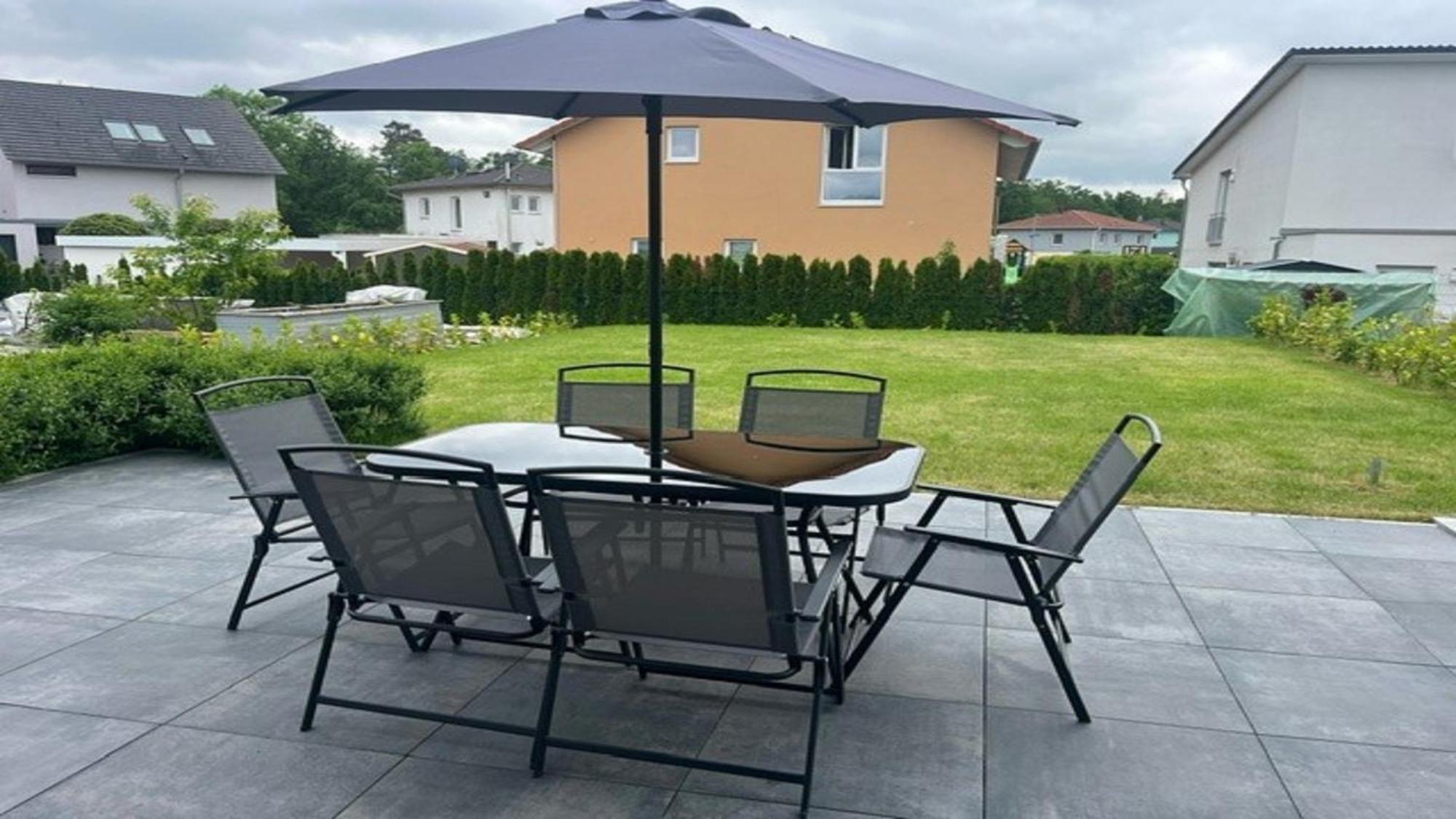 Moderne Ferienwohnung Sonnenbuehl Singen Exteriör bild